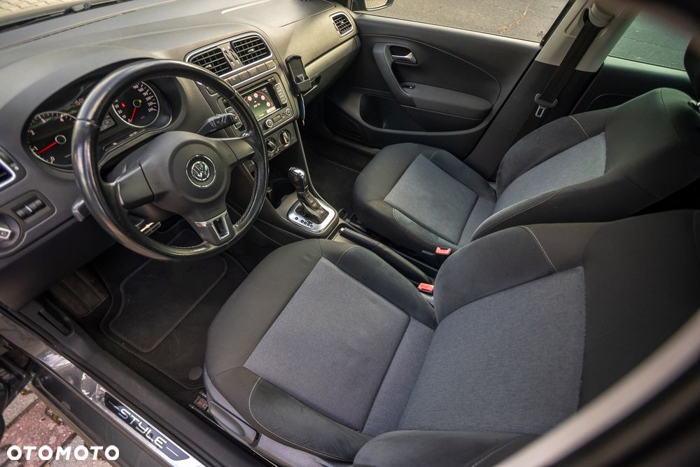 Volkswagen Polo - 17