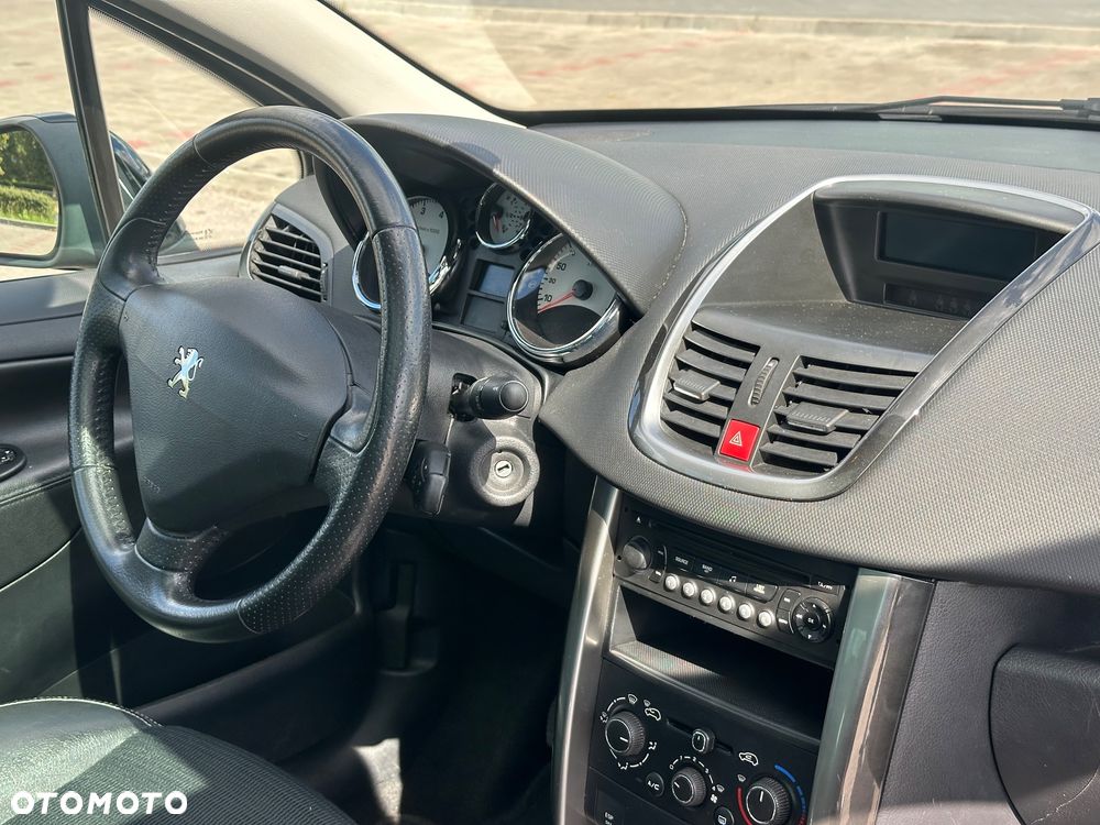 Peugeot 207 1.6 Premium - 13