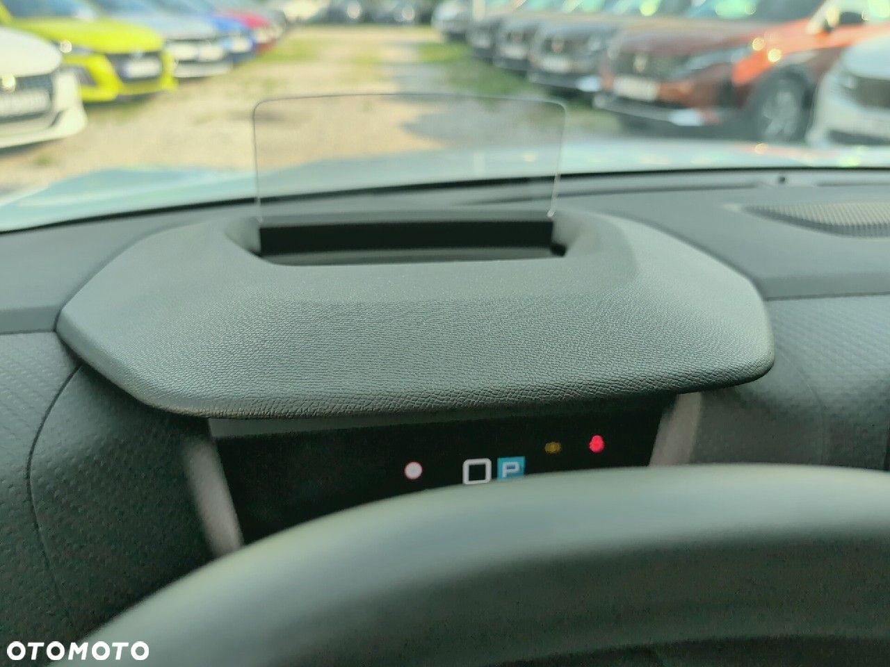 Citroën C4 1.2 PureTech Max S&S EAT8 - 26