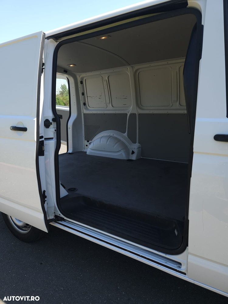 Volkswagen Transporter T6 - 17