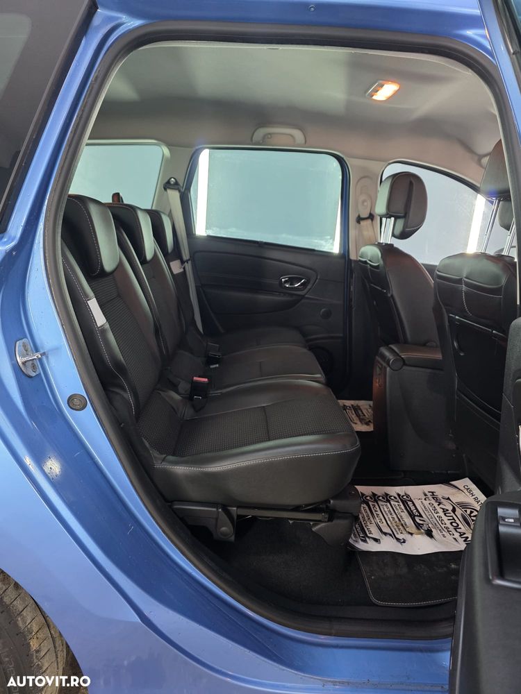 Renault Scenic - 11