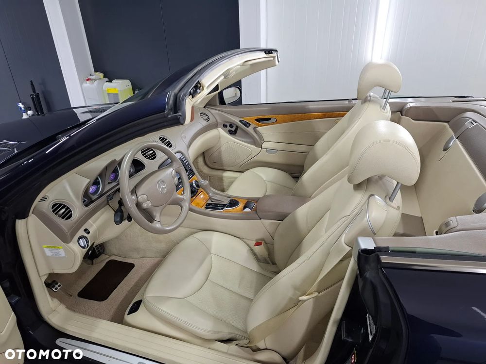 Mercedes-Benz SL - 20