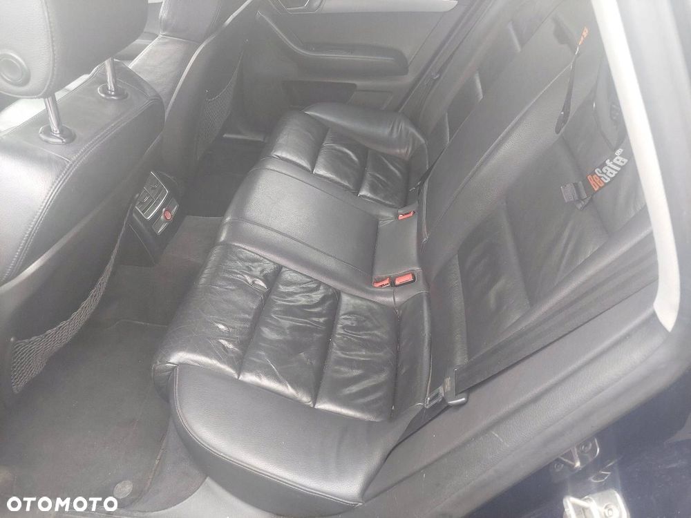 FOTELE KOMPLET LEWY PRAWY KANAPA TYŁ + BOCZKI AUDI A6 C6 - 6