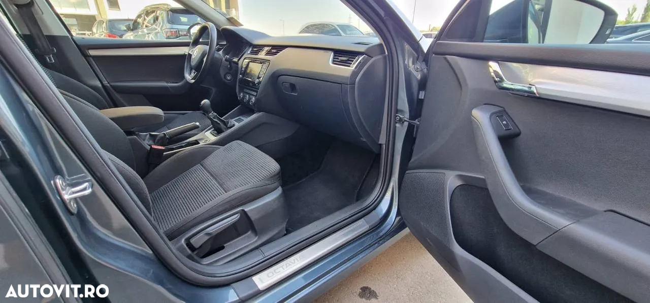 Skoda Octavia - 7