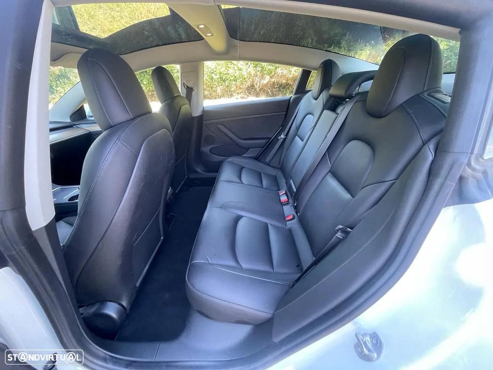 Tesla Model 3 Long Range Tração Integral - 17