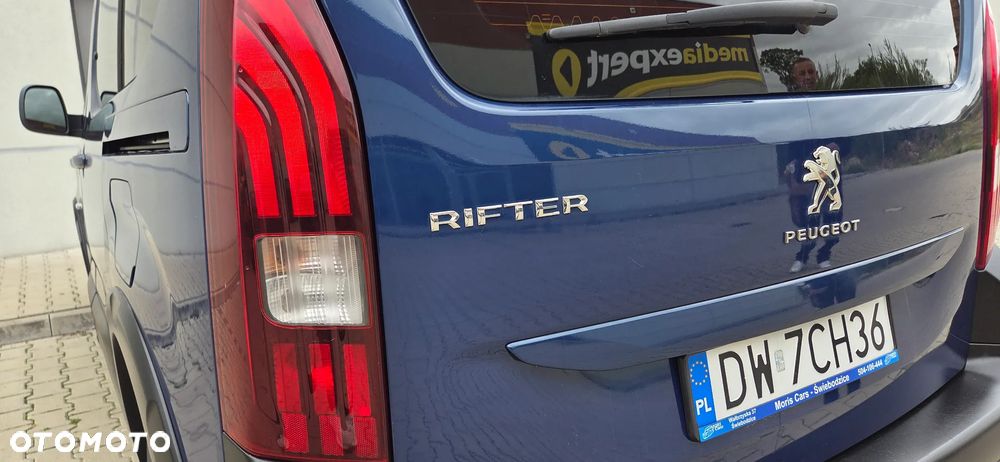Peugeot Rifter 1.5 BlueHDI Active - 11
