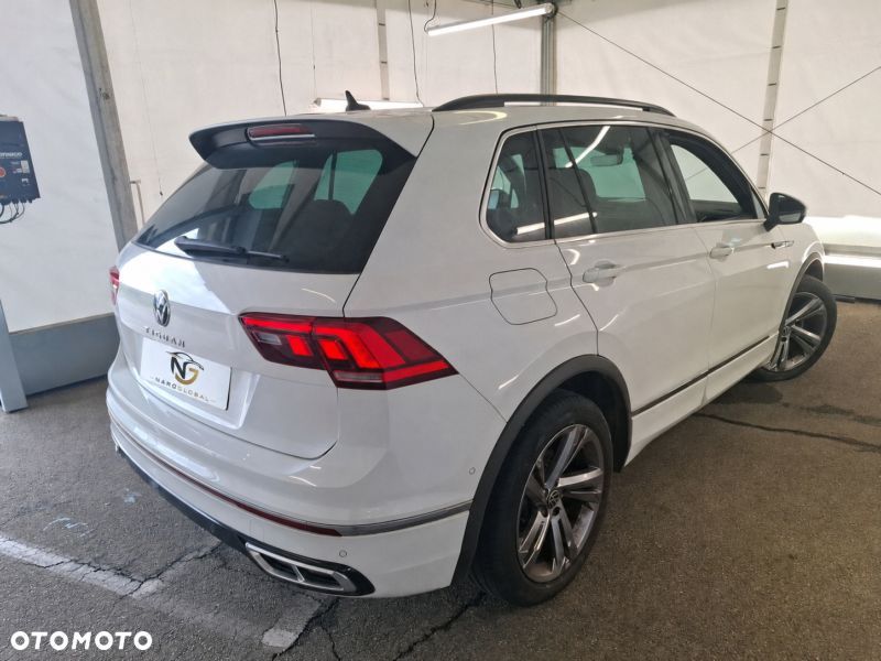 Volkswagen Tiguan 2.0 TDI SCR DSG R-Line - 4