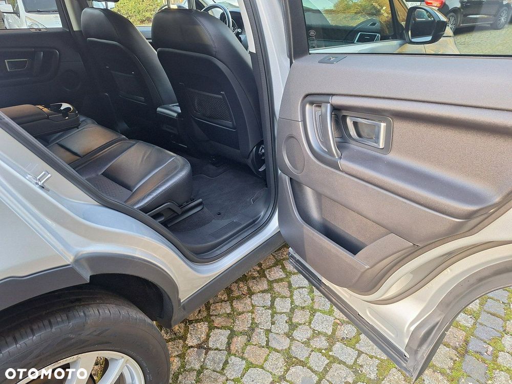 Land Rover Discovery Sport 2.0 TD4 HSE - 25