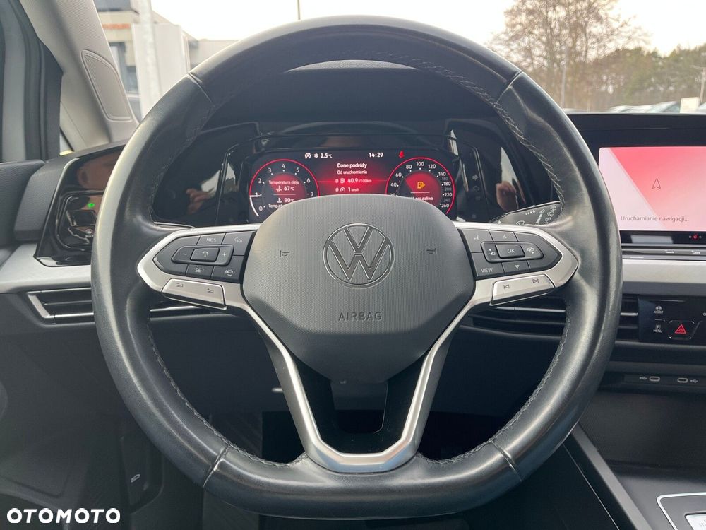Volkswagen Golf - 21