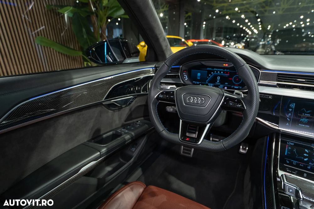 Audi S8 TFSI quattro tiptronic - 25