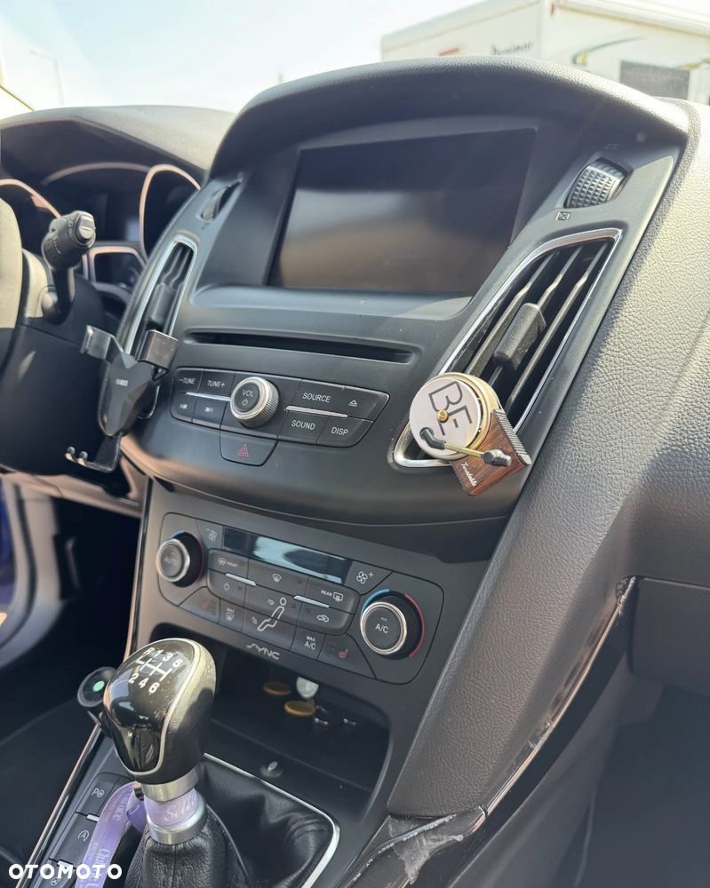 Ford Focus 1.5 EcoBoost Start-Stopp-System Titanium - 12