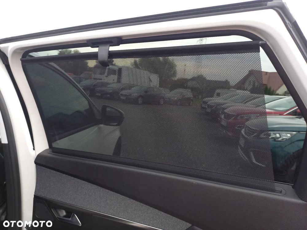 Peugeot 5008 BlueHDI 130 Allure Business-Paket - 23