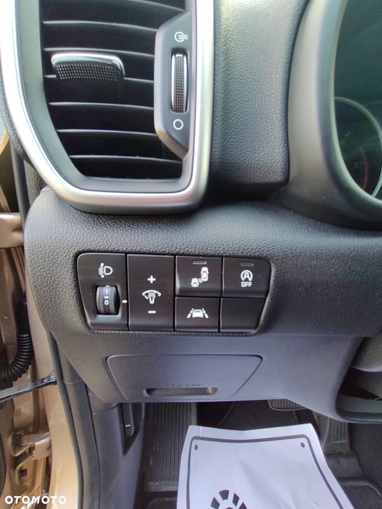 Kia Sportage 1.6 CRDI AWD DCT SPIRIT - 16