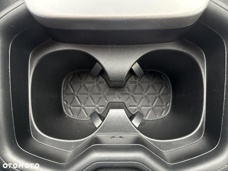 Toyota RAV4 2.5 Hybrid Selection 4x2 - 17