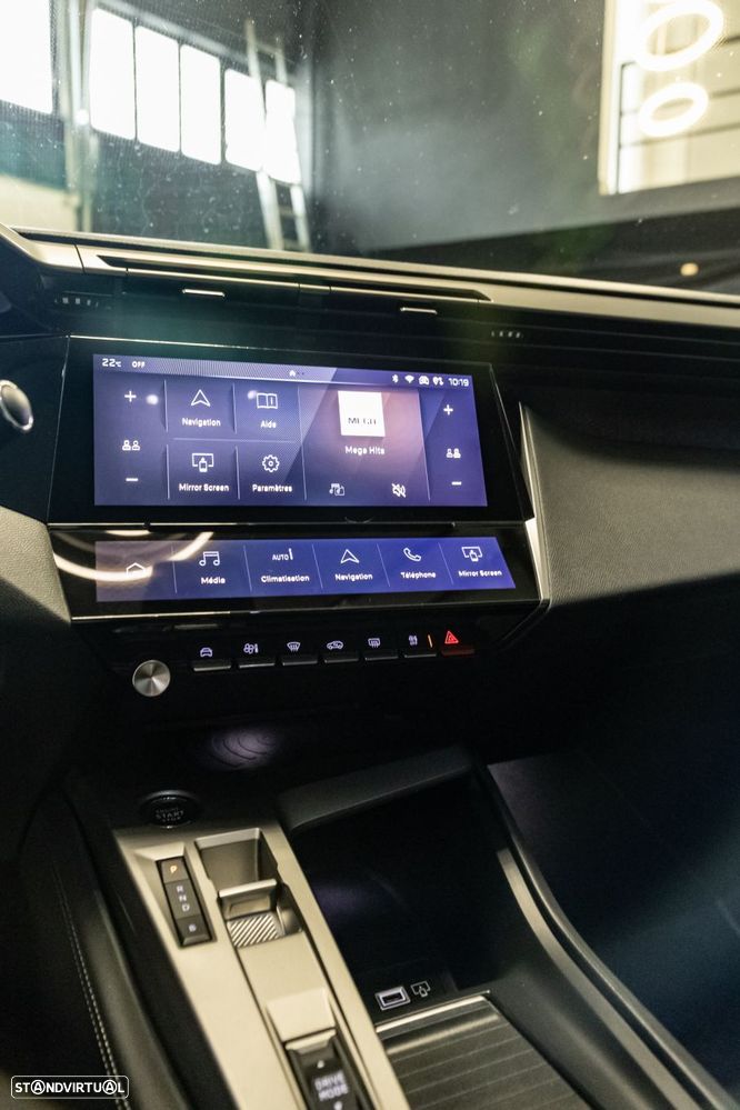 Peugeot 408 1.6 Hybrid Allure e-EAT8 - 14