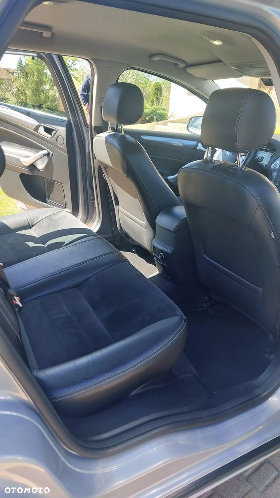Ford Mondeo 2.2 TDCi Titanium - 10