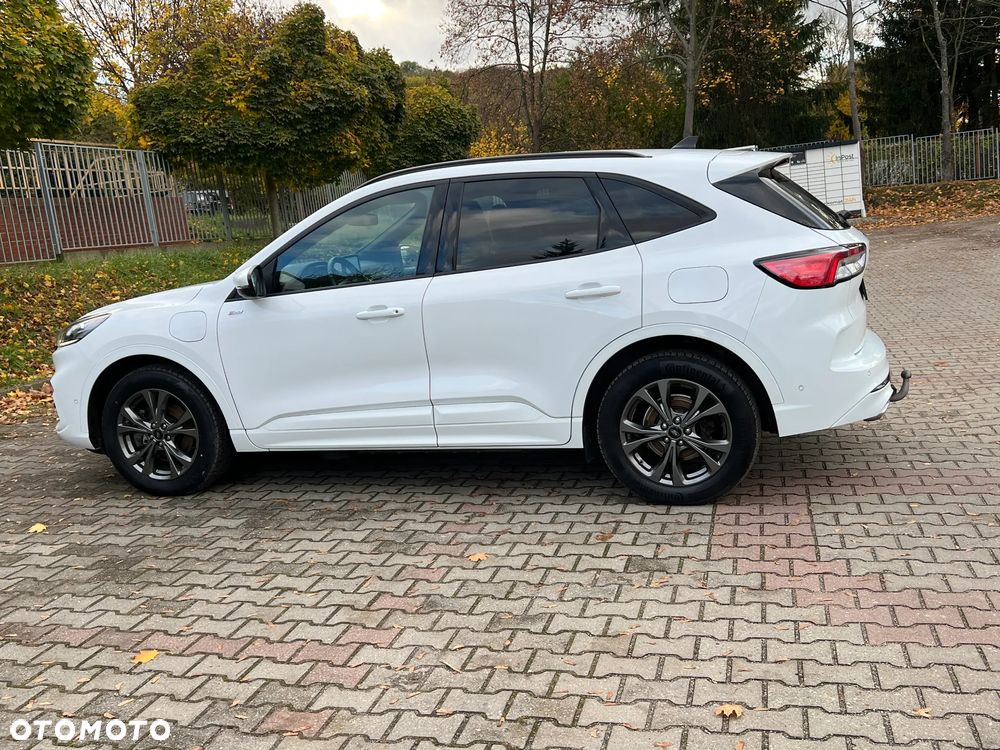Ford Kuga 2.5P PHEV FWD ST-Line X - 2