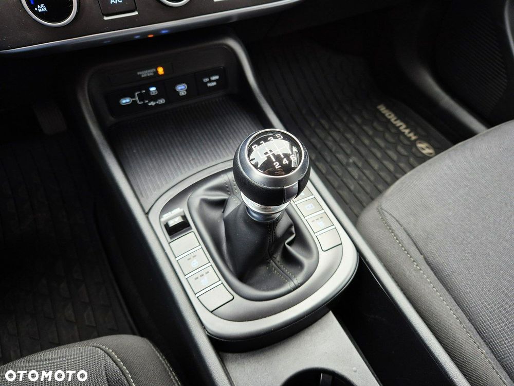 Hyundai Kona 1.0 T-GDI Smart - 21