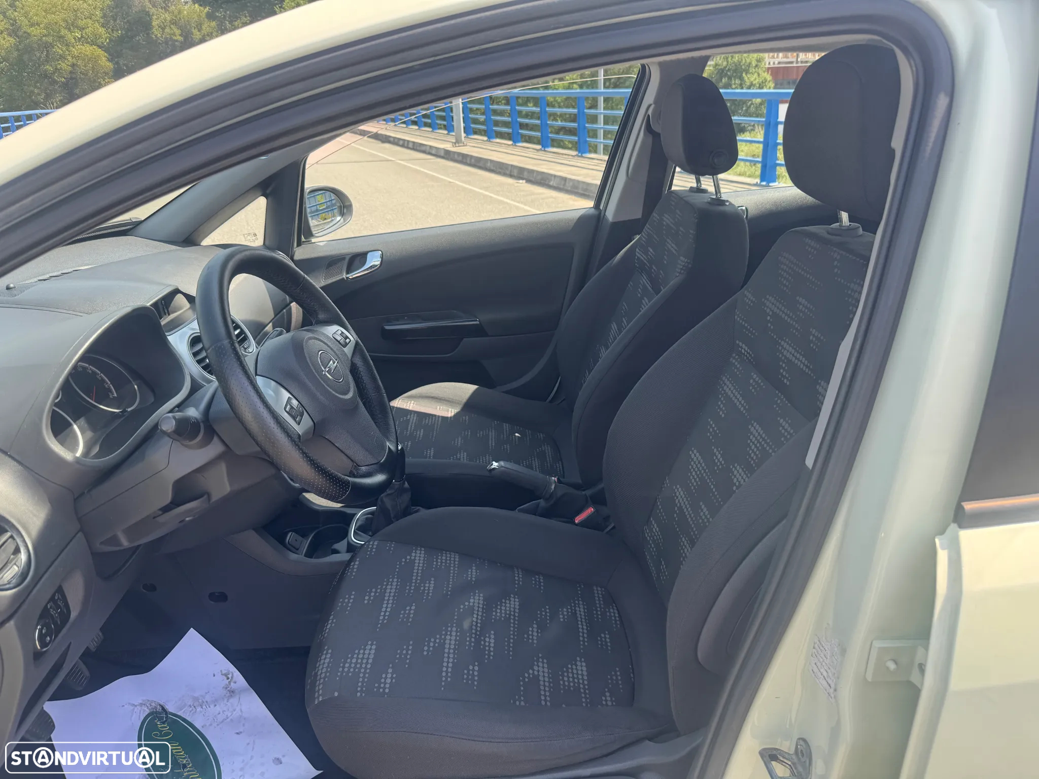 Opel Corsa 1.2 City FlexFuel - 11