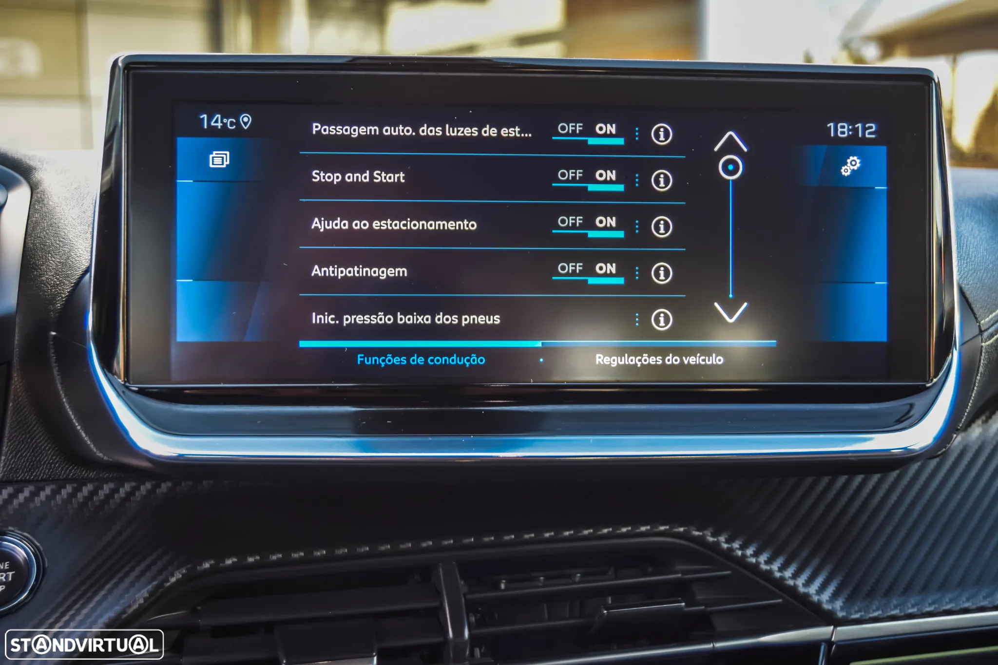 Peugeot 2008 1.2 PureTech GT Line EAT8 - 25