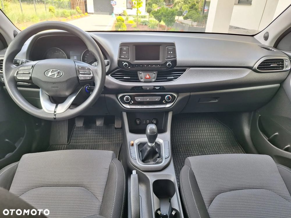 Hyundai i30 1.4 Select - 22