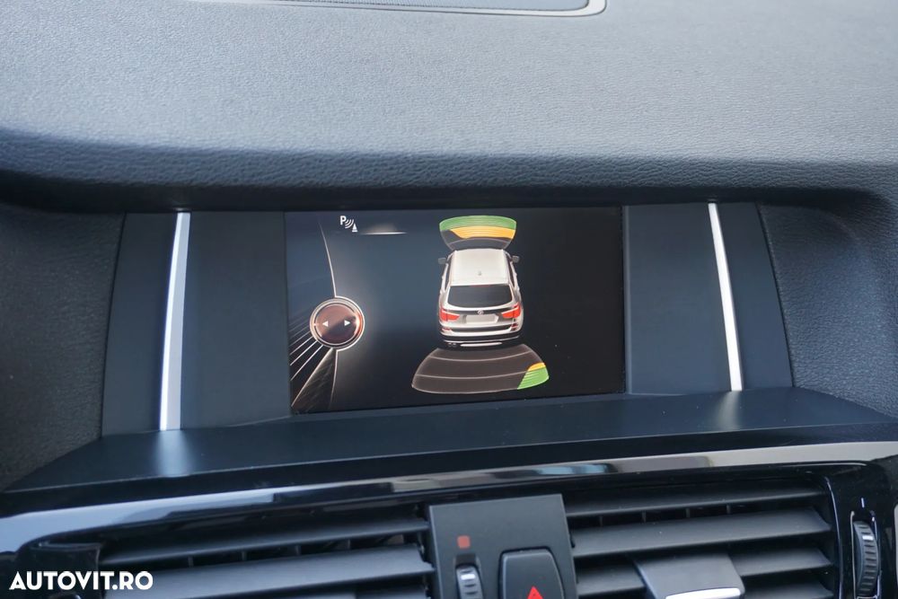 BMW X3 xDrive20d Advantage - 24