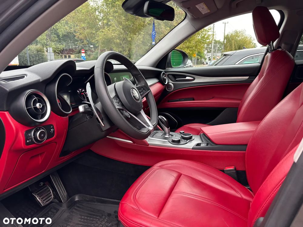 Alfa Romeo Stelvio 2.0 Turbo Super Q4 - 13