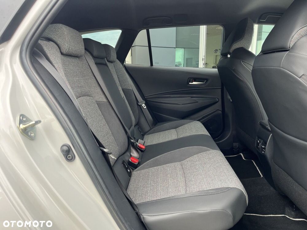 Toyota Corolla 1.8 Hybrid Style - 14