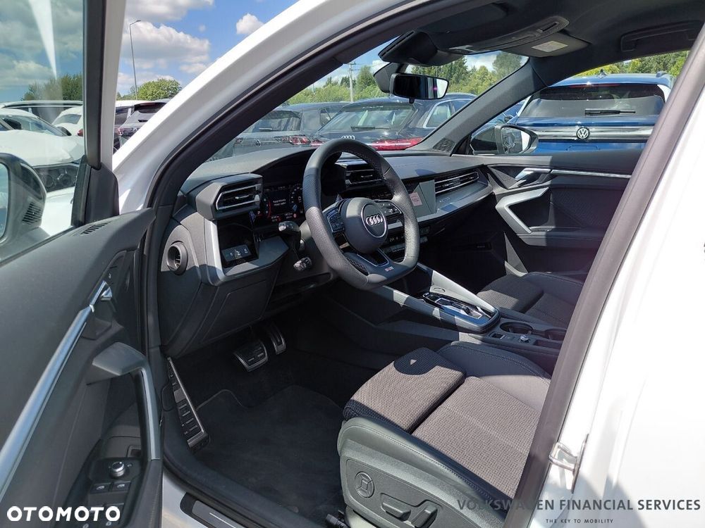Audi A3 Limousine 35 TFSI mHEV S Line S tronic - 4