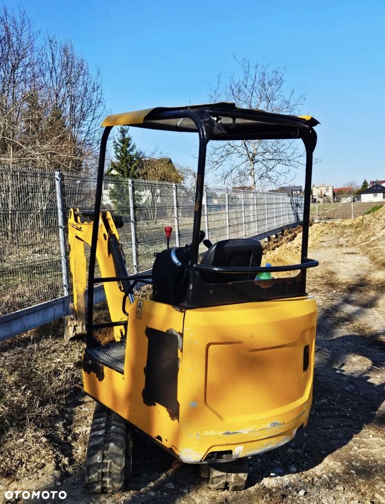 JCB 15C-1 - 7