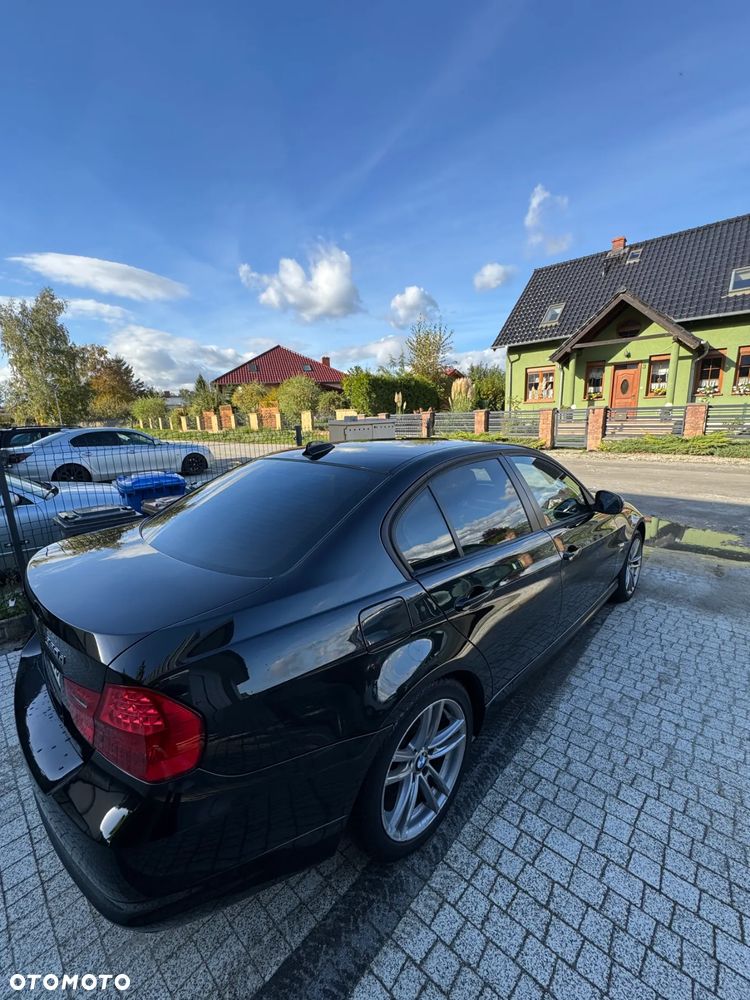 BMW Seria 3 320d xDrive - 5