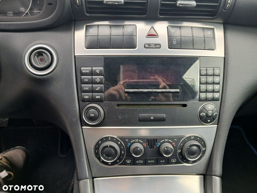 Mercedes-Benz Klasa C 200 Kompressor - 21