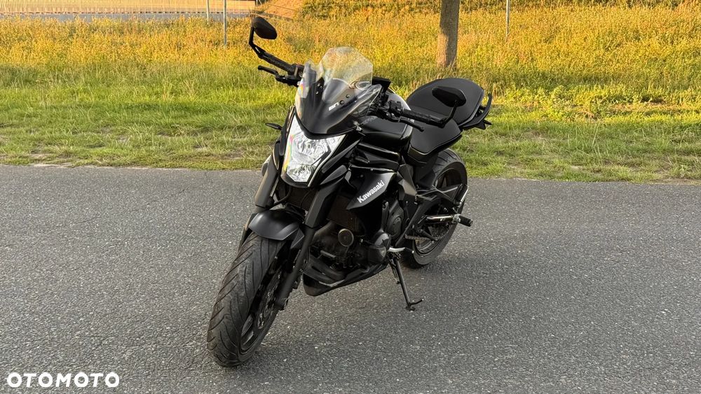 Kawasaki ER - 12