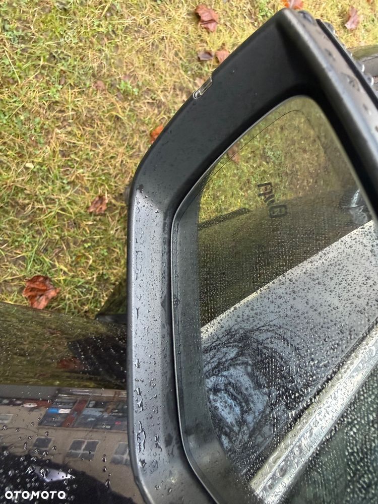 Skoda Superb 2.0 TDI DSG Ambition - 11