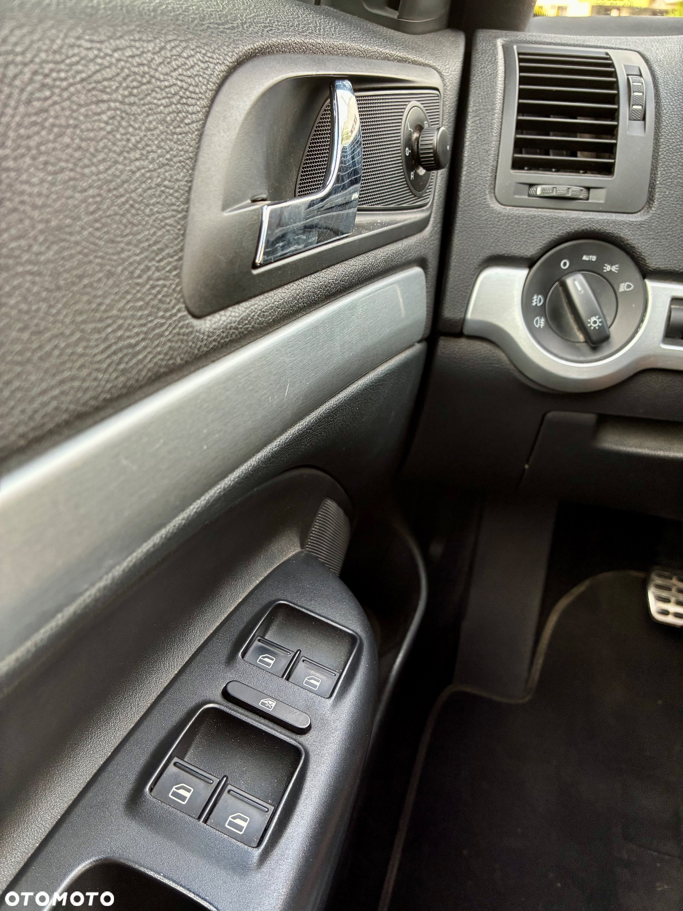 Skoda Octavia 2.0 TDI DPF RS - 27