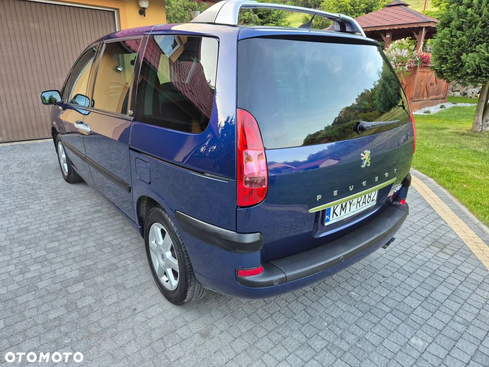 Peugeot 807 - 10