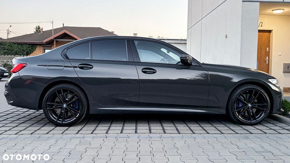 BMW Seria 3 330e M Sport - 13