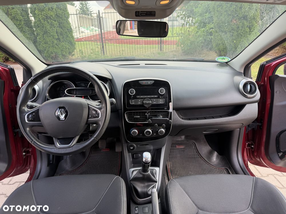 Renault Clio - 7