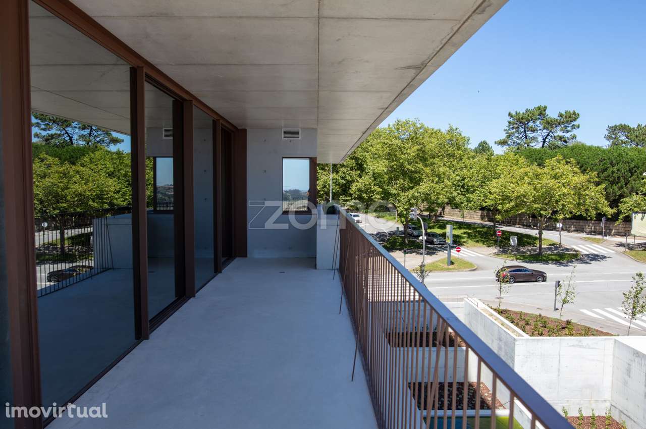 T2 de Luxo no Porto: Um Refúgio de Elegância e Exclusividade - Grande imagem: 4/25