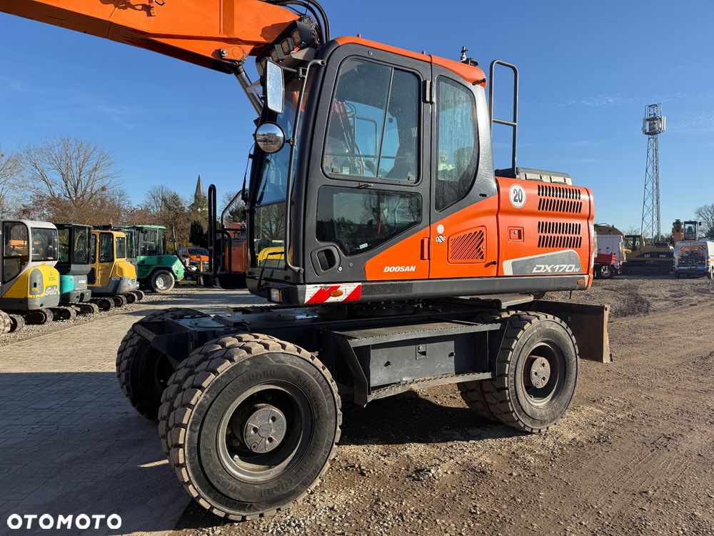 Doosan DX170W-5 - 3