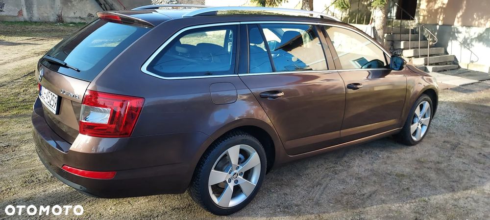 Skoda Octavia 2.0 TDI Style - 22
