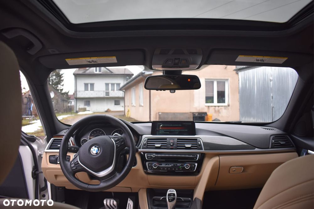 BMW Seria 3 330i Sport Line Shadow - 10