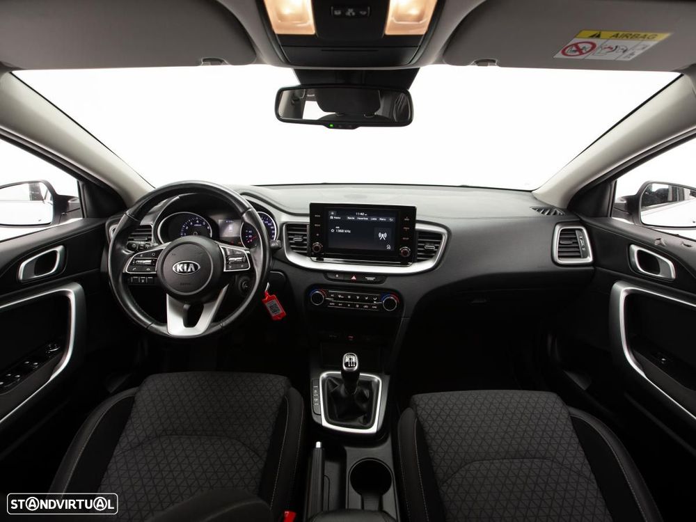 Kia Ceed 1.0 T-GDI Urban - 6