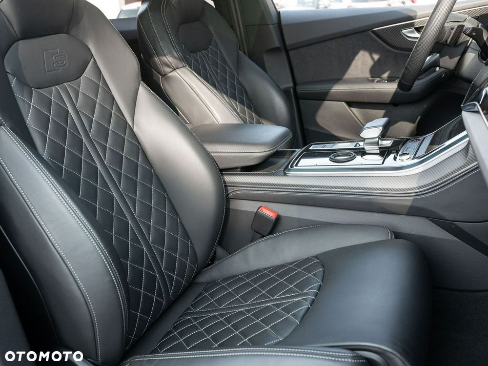 Audi SQ8 TFSI Quattro Tiptronic - 36