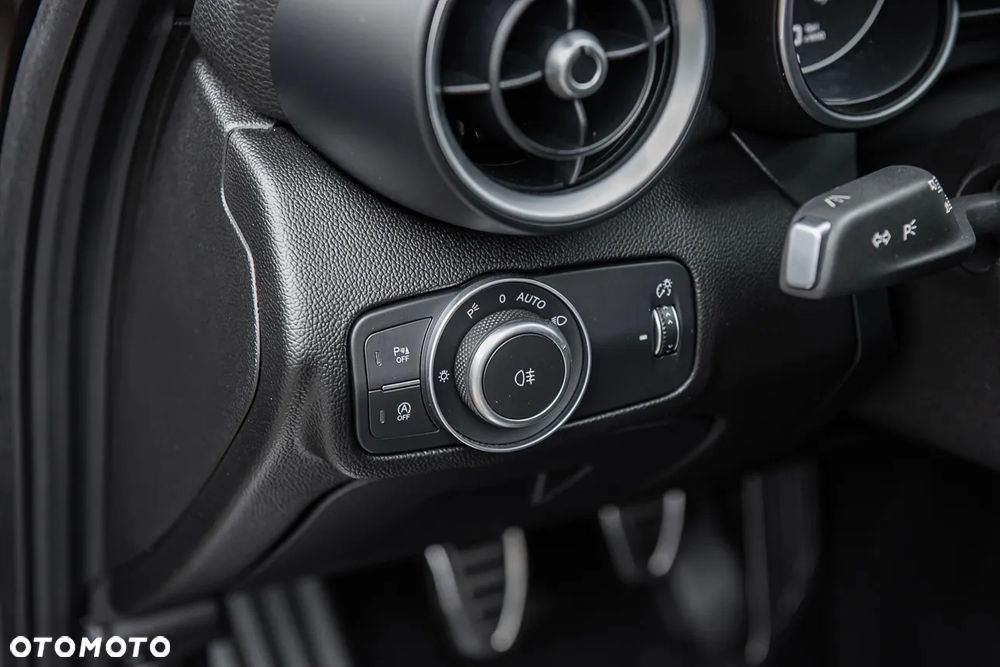 Alfa Romeo Giulia 2.2 Super - 14