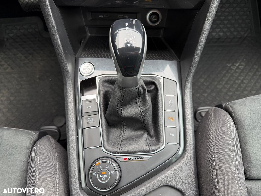 Volkswagen Tiguan 2.0 TDI 4Mot DSG Elegance - 16