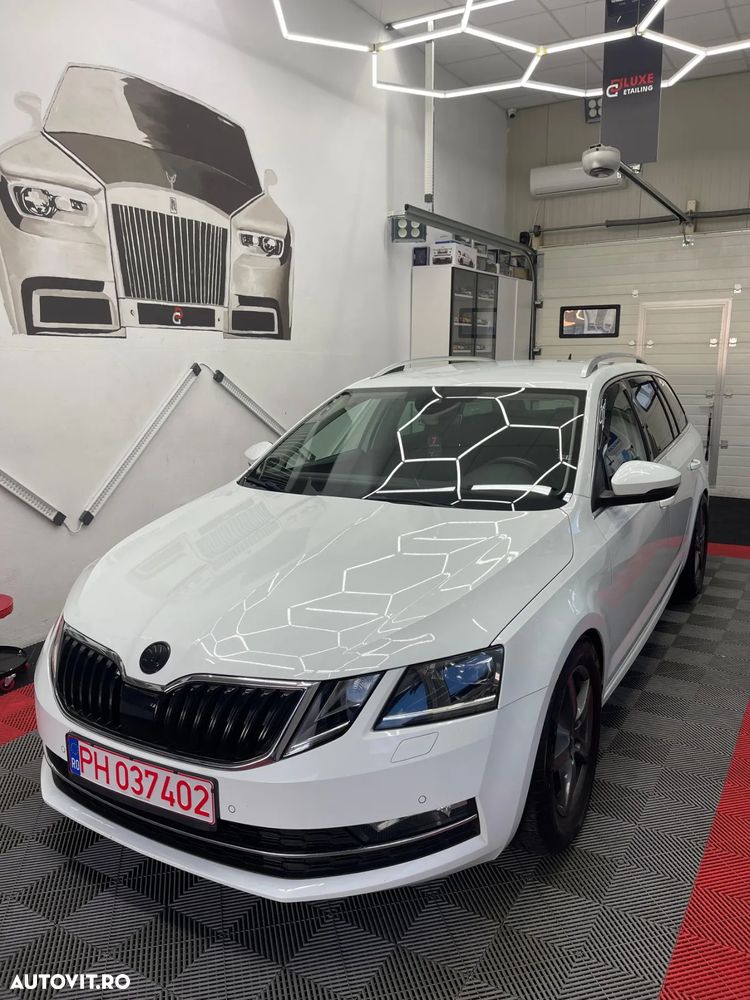 Skoda Octavia Combi Diesel 1.6 TDI DSG Style - 28