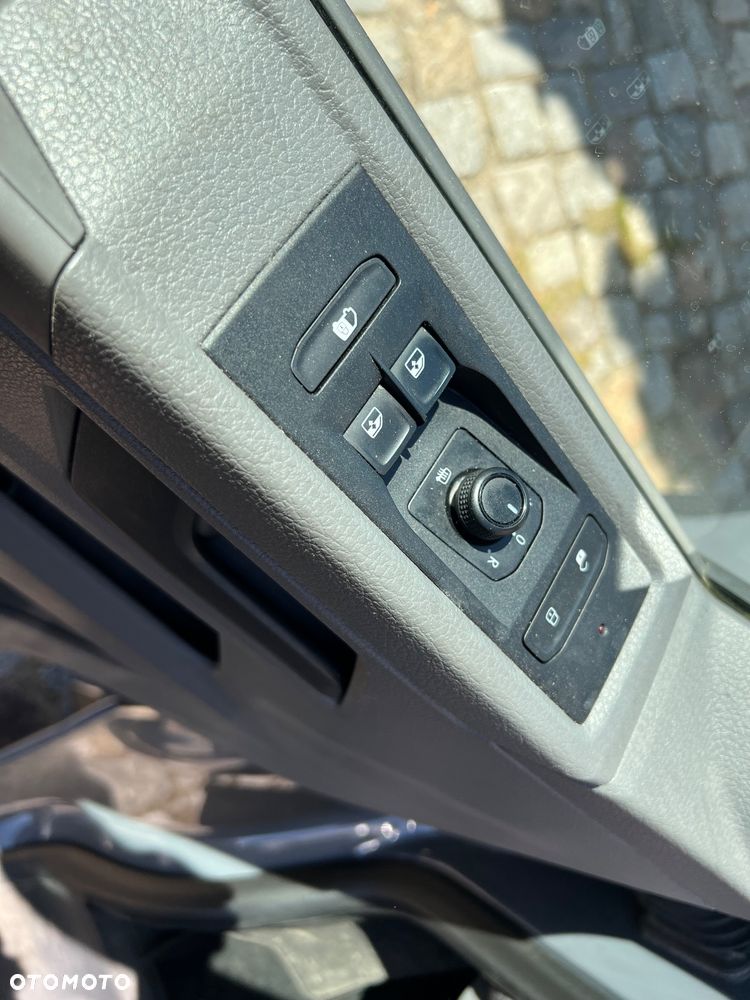 Volkswagen Transporter T6.1 - 29