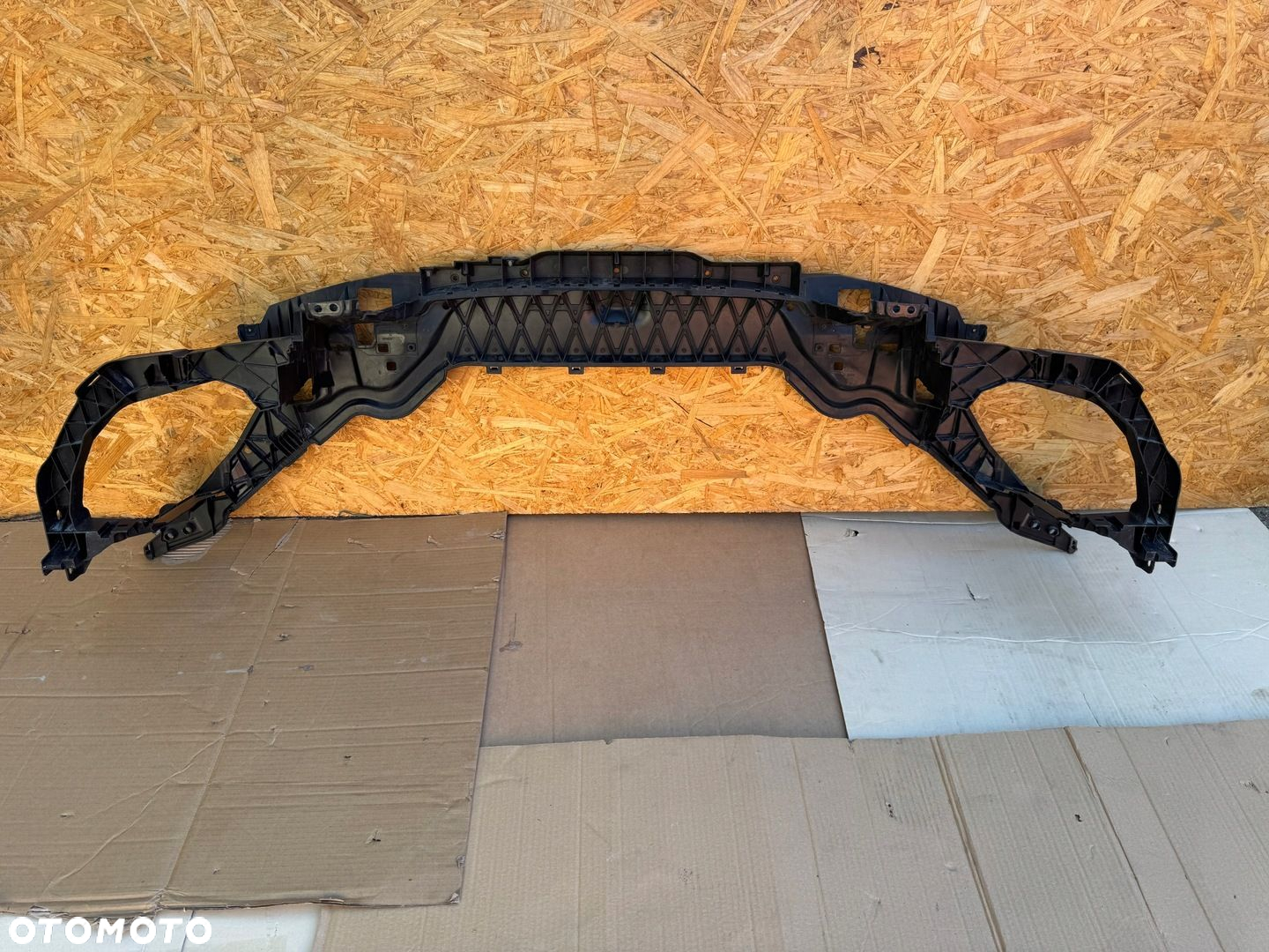 VOLVO V60 S60 LIFT 13-18 WZMOCNIENIE PRZÓD PAS LADNY ORG - 11