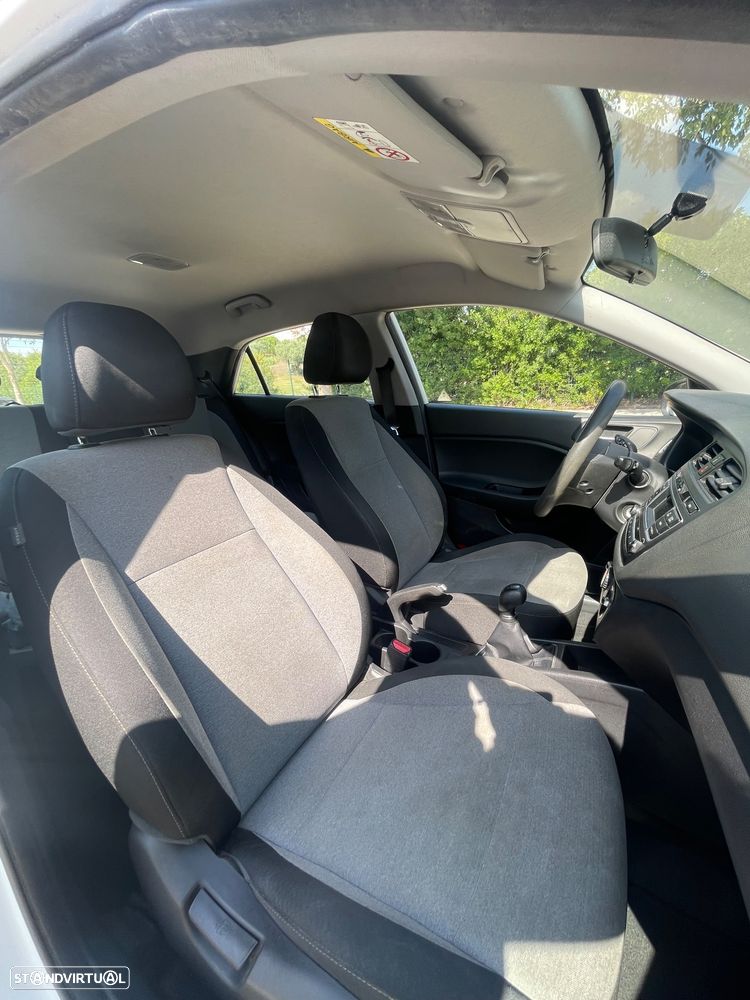 Hyundai i20 1.2 Blue Classic - 14